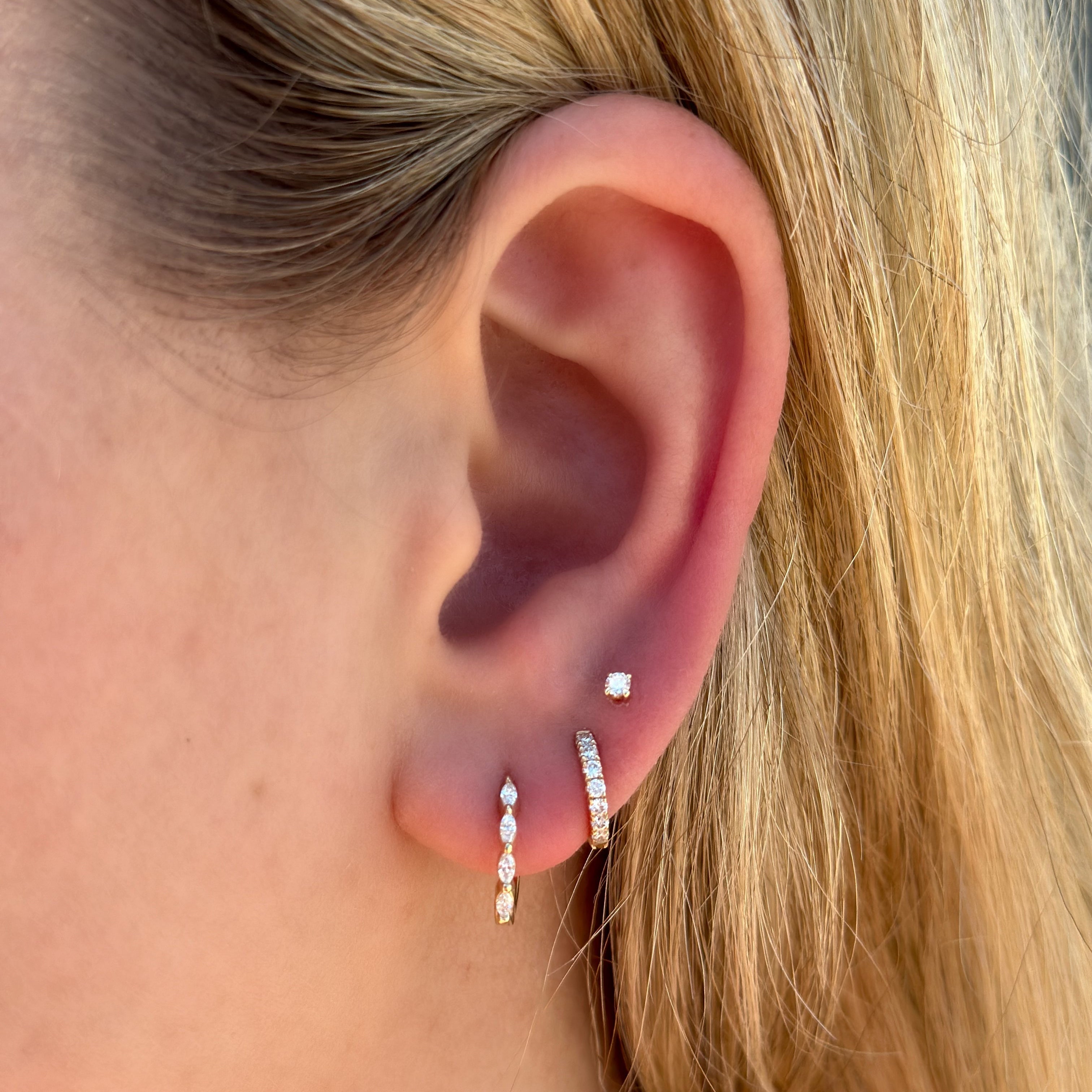 14K Round Lab Grown Diamond Flat Back (Larger)