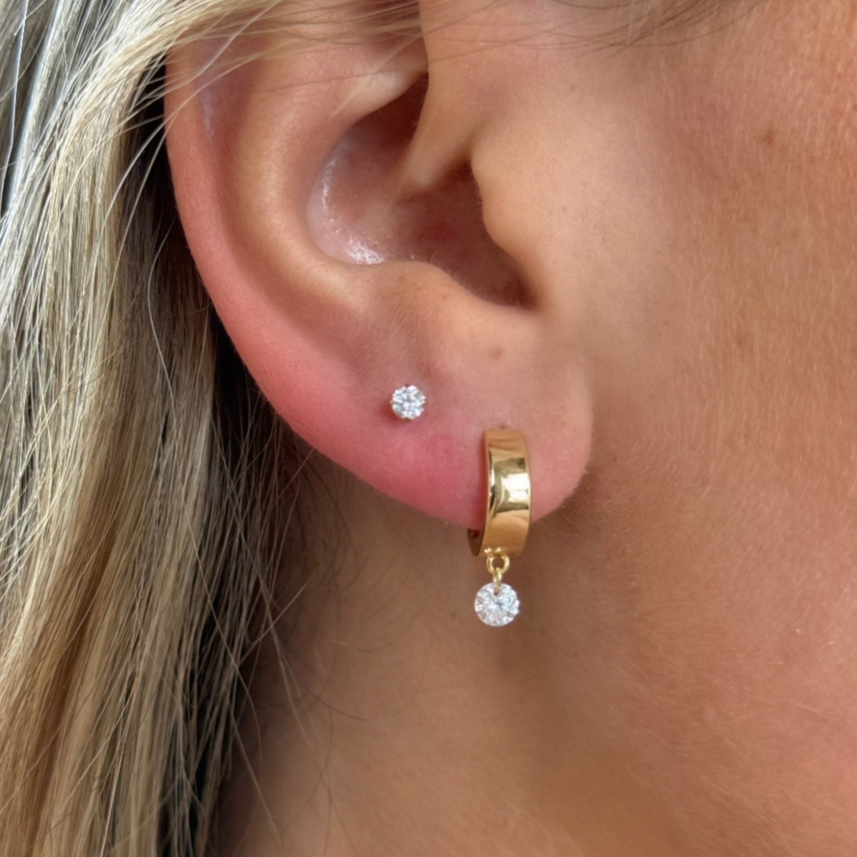 Round CZ Flat Back Stud (Smaller)